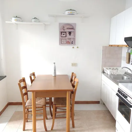 Magnolia Apartment