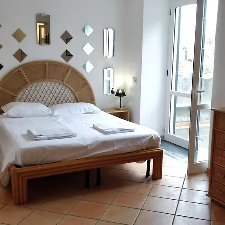 Magnolia Apartment *